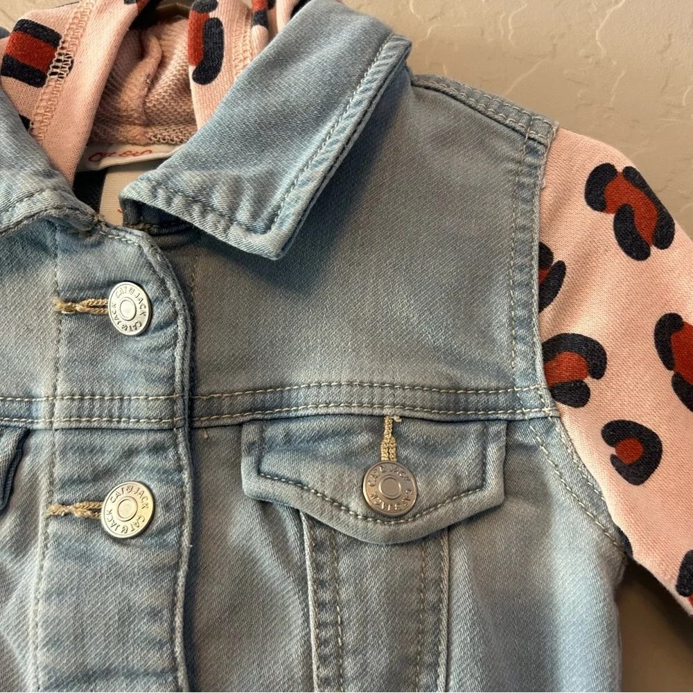 Cat & Jack denim and pink leopard print hooded jacket size 2T